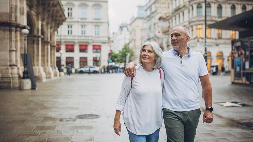 More US Retirees Moving Overseas Despite Financial Challenges