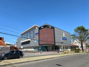 Shopping mall. Cuenca, Ecuador.