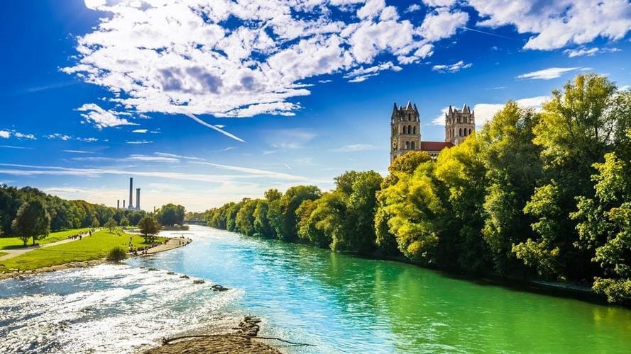 Veterans Find New Beginnings In Global Retirement Destinations