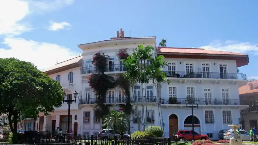 Building The Right Network For Panama Success