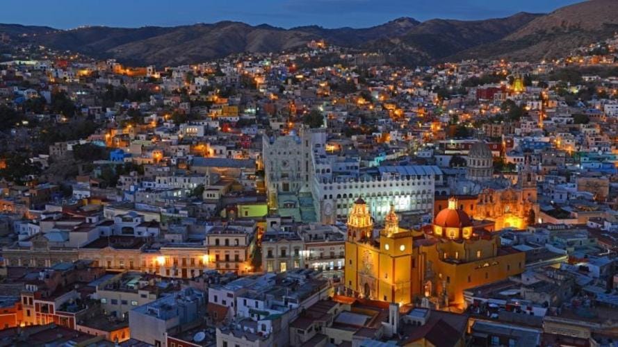 Why Mexico Is A Top Choice For American Expats